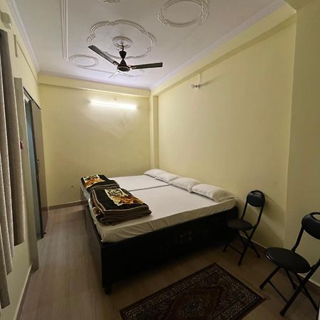 Incredible Banaras Inn พาราณสี ภายนอก รูปภาพ